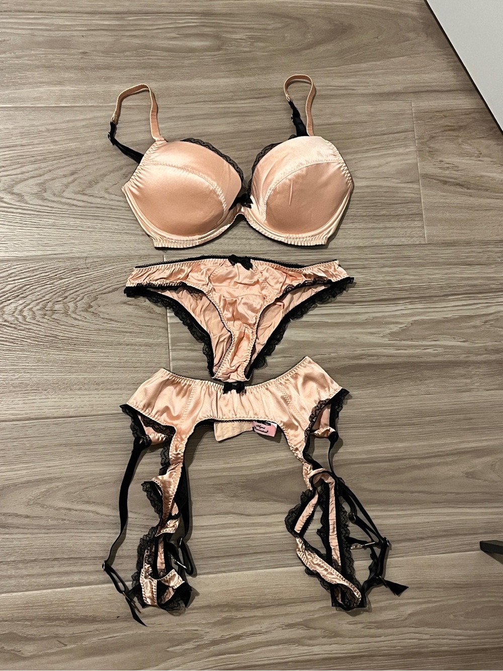 Agent Provocateur Peach Satin Bra, Panty & Garter Set with Black Lace